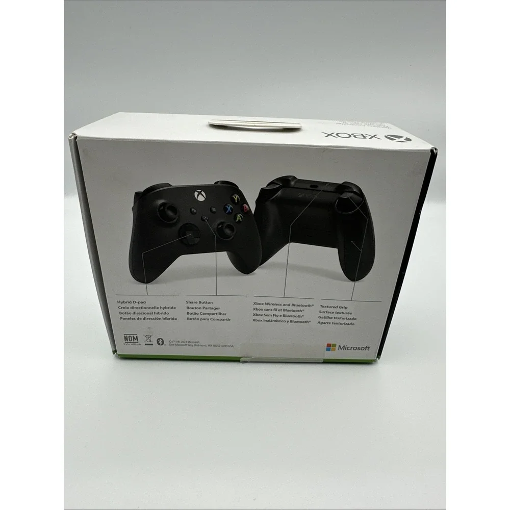 New Microsoft Xbox Series X|S Wireless Controller Carbon Black 1914